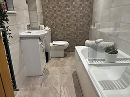 HU1 Hull City Centre Modern Apartment H9