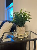 HU1 Hull City Centre Modern Apartment H9