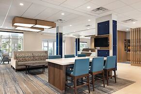 Holiday Inn Express Cape Canaveral by IHG