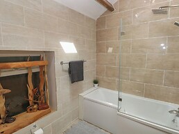 Greenheart Cottage