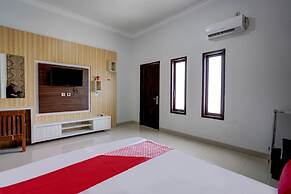 OYO 92907 Miranda Hotel Syariah