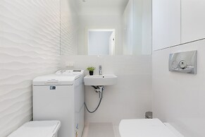 Cozy Nowaka-jezioranskiego by Renters