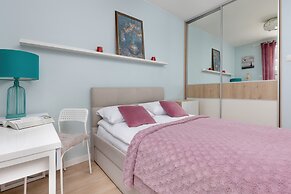 Cozy Nowaka-jezioranskiego by Renters