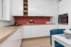 Cozy Nowaka-jezioranskiego by Renters