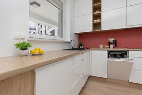 Cozy Nowaka-jezioranskiego by Renters