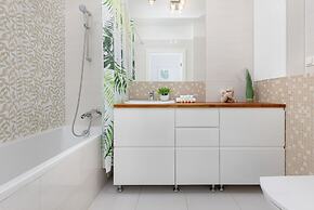 Cozy Nowaka-jezioranskiego by Renters