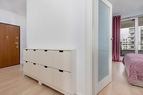 Cozy Nowaka-jezioranskiego by Renters