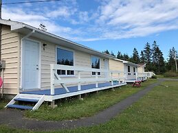 Sea Breeze Cottages And Motel