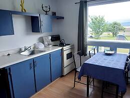 Sea Breeze Cottages And Motel