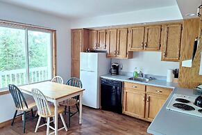 Sea Breeze Cottages And Motel