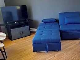 Sea Breeze Cottages And Motel