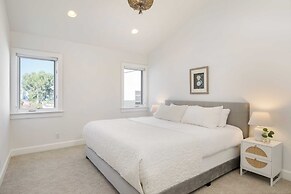 Emerald Cove by Avantstay Mins to Beach & Pier