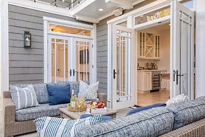 Emerald Cove by Avantstay Mins to Beach & Pier