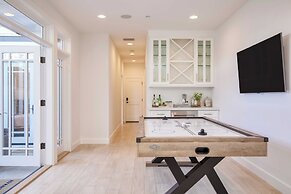 Emerald Cove by Avantstay Mins to Beach & Pier