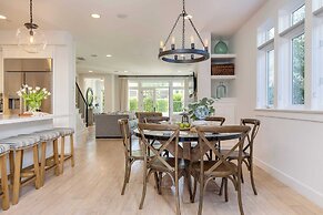 Emerald Cove by Avantstay Mins to Beach & Pier