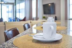 Chic Resort Villa: Themed Rooms, Pool & Game Room!