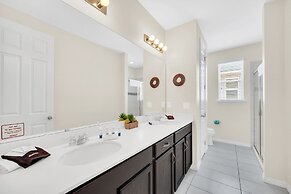 Chic Resort Villa: Themed Rooms, Pool & Game Room!