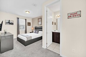 Chic Resort Villa: Themed Rooms, Pool & Game Room!