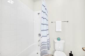 Chic Resort Villa: Themed Rooms, Pool & Game Room!