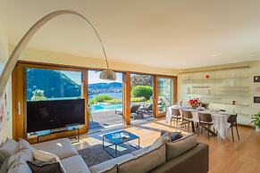 Villa Infinity in Como