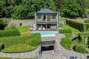 Villa Infinity in Como