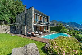 Villa Infinity in Como
