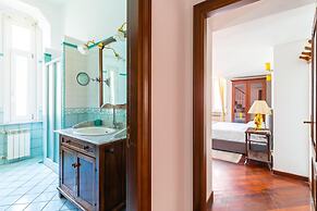 Grand Classic Apartment at San Martino