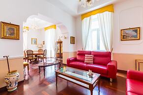Grand Classic Apartment at San Martino