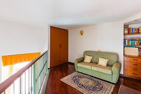 Grand Classic Apartment at San Martino