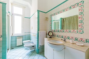 Grand Classic Apartment at San Martino