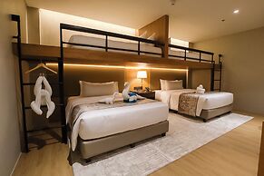 Brittany Hotel Villar City