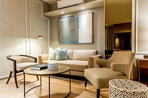 Brittany Hotel Villar City