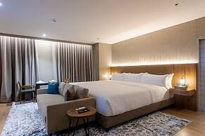 Brittany Hotel Villar City