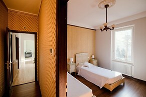 Civiglio 18 Apartment