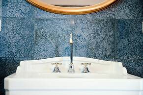 Civiglio 18 Apartment