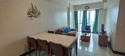 8 Newtown Boulevard by HiveRooms