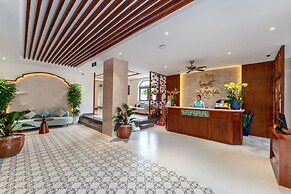 Amina Lantana Hoi An Hotel & Spa