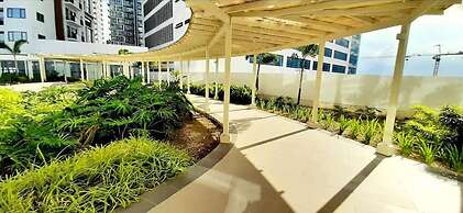 One Manchester Place by HiveRooms