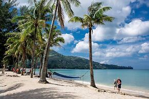 Chic Suite B704 at Citygate Kamala