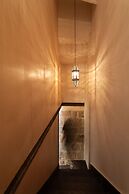 Vintage Eclectic Loft by Sea N' Rent