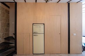 Vintage Eclectic Loft by Sea N' Rent