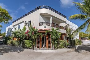 Kamadhoo Inn