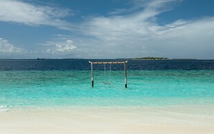 Kamadhoo Inn
