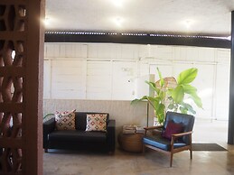 Ceda Guest House by HiveRooms