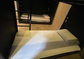 Ceda Guest House by HiveRooms