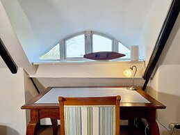 FRIESENKATE AM SEEDEICH