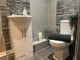 City Centre 1 Bed Sleeps 4 H5