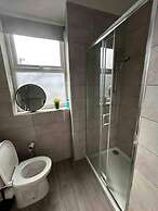 Hidden gem Close to the City Centre Free Parking