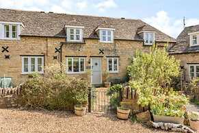 Charming and Modern 3 bed Cottage in Wansford