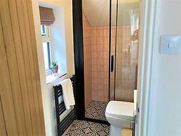 Escape 2 Unwind Minster Retreat - Sleeps 5